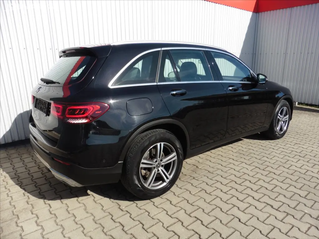 Mercedes-Benz GLC, 220d 4Matic - fotka 4