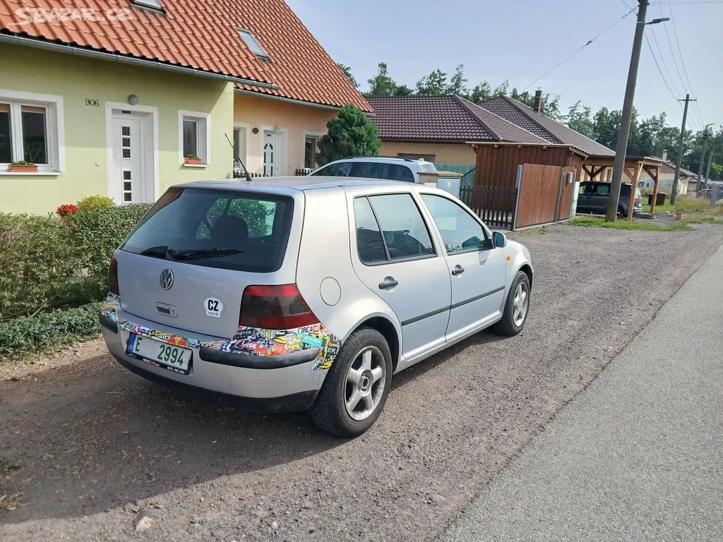 Volkswagen golf 1.9Tdi, 66kW,Nová Česká STK - fotka 3