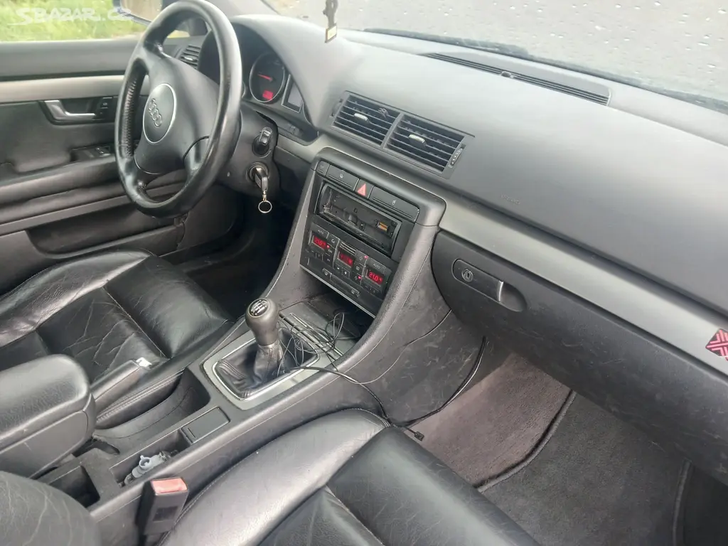 Audi A4 Sline,kombi 2.5Tdi,120kW,Bez DPF,Ceska STK - fotka 6