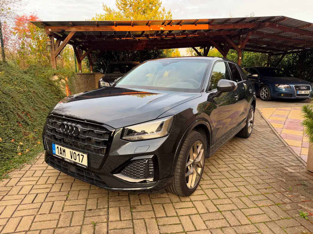 Audi Q2 1,5 TFSI [telefon skryt]kW