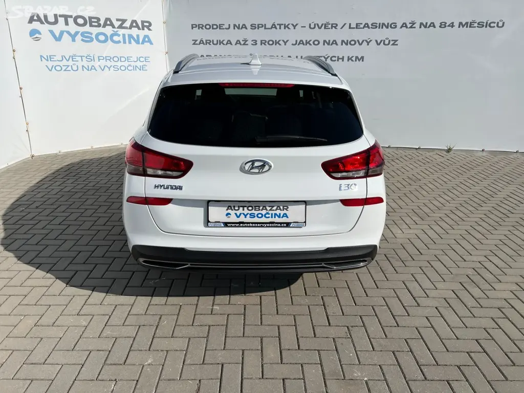Hyundai i30, Com.1.0T-GDi Smart+! A/T! ČR! - fotka 5