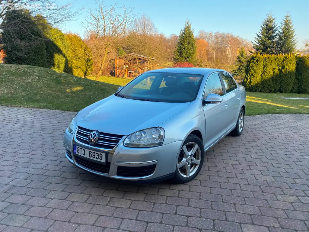 Volkswagen Jetta 2.0 TDI