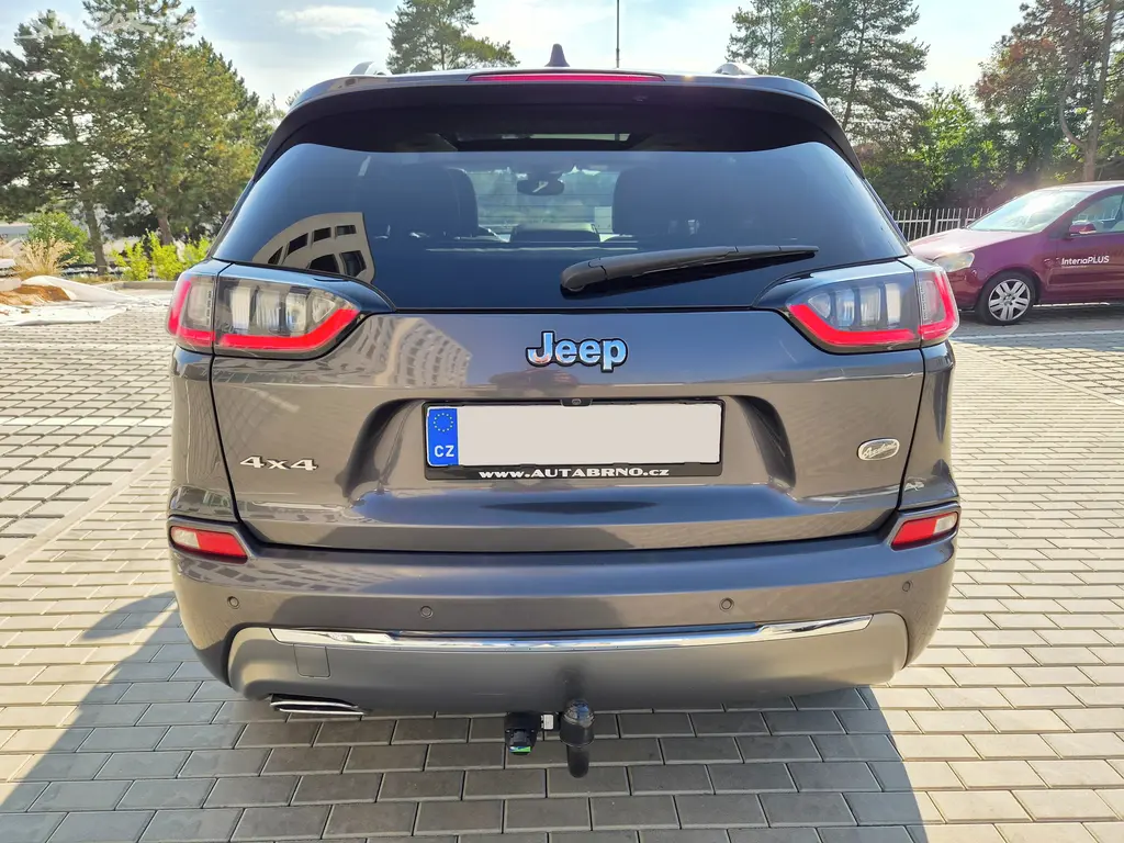 Jeep Cherokee, 2.0MJTD 147KW MAX VÝBAVA+TAŽNÉ - fotka 6