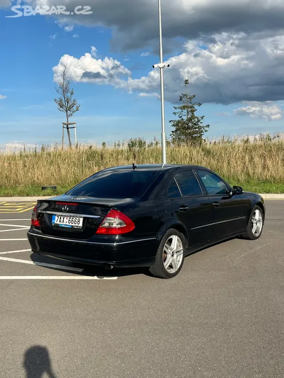 Mercedes E-class - fotka 6