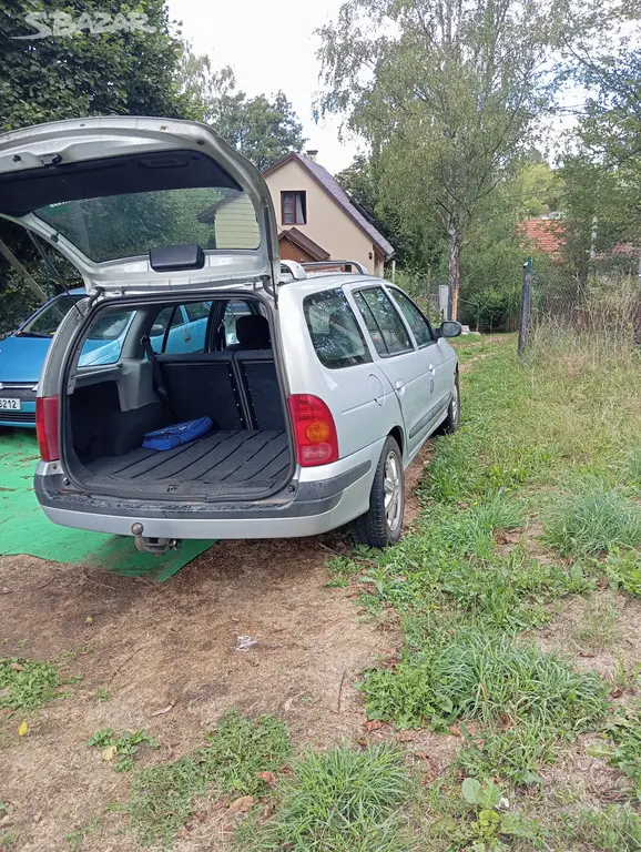 Renault Megane Break - fotka 6
