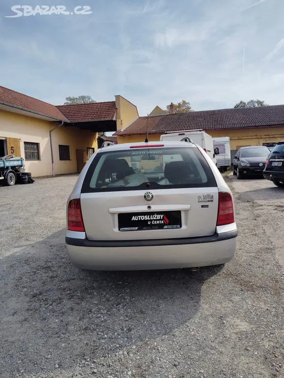 Škoda Octavia, 66kW, 2003 - fotka 4
