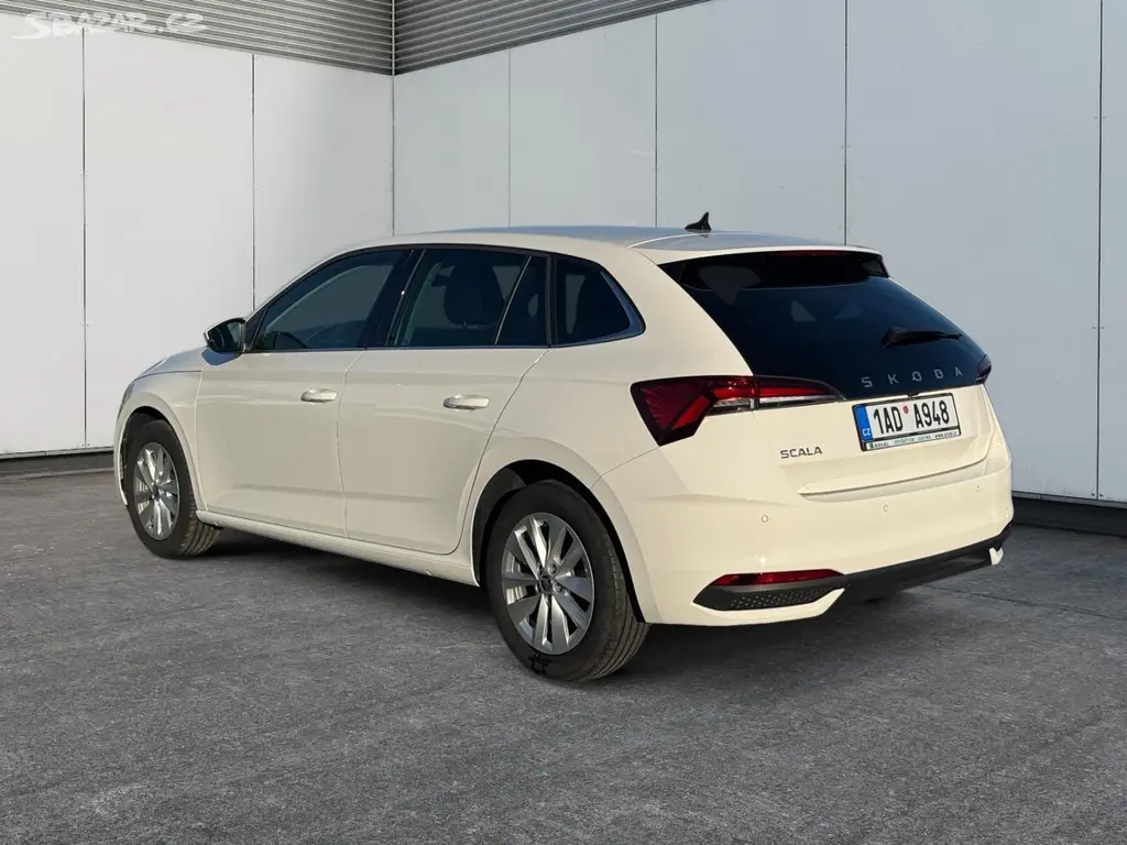 Škoda Scala, TOP SELECTION 1.5TSI 110kW CZ - fotka 4