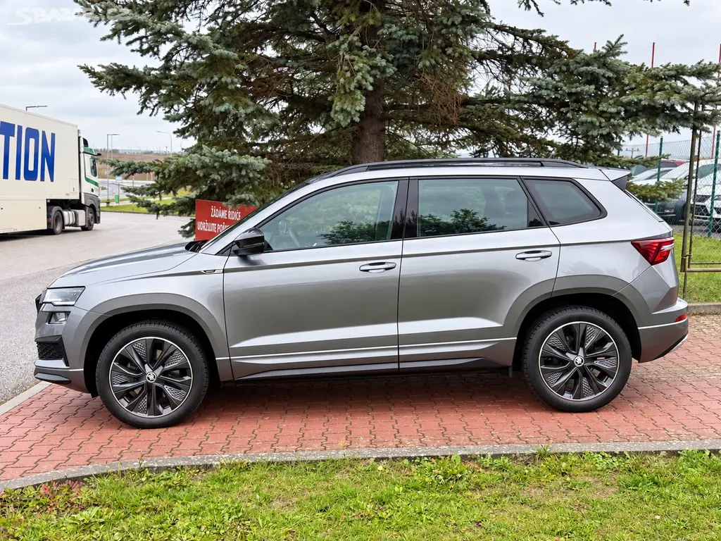 Škoda Karoq SportLine 1.5 TSi 110kw-2024-LED-88TKM - fotka 3