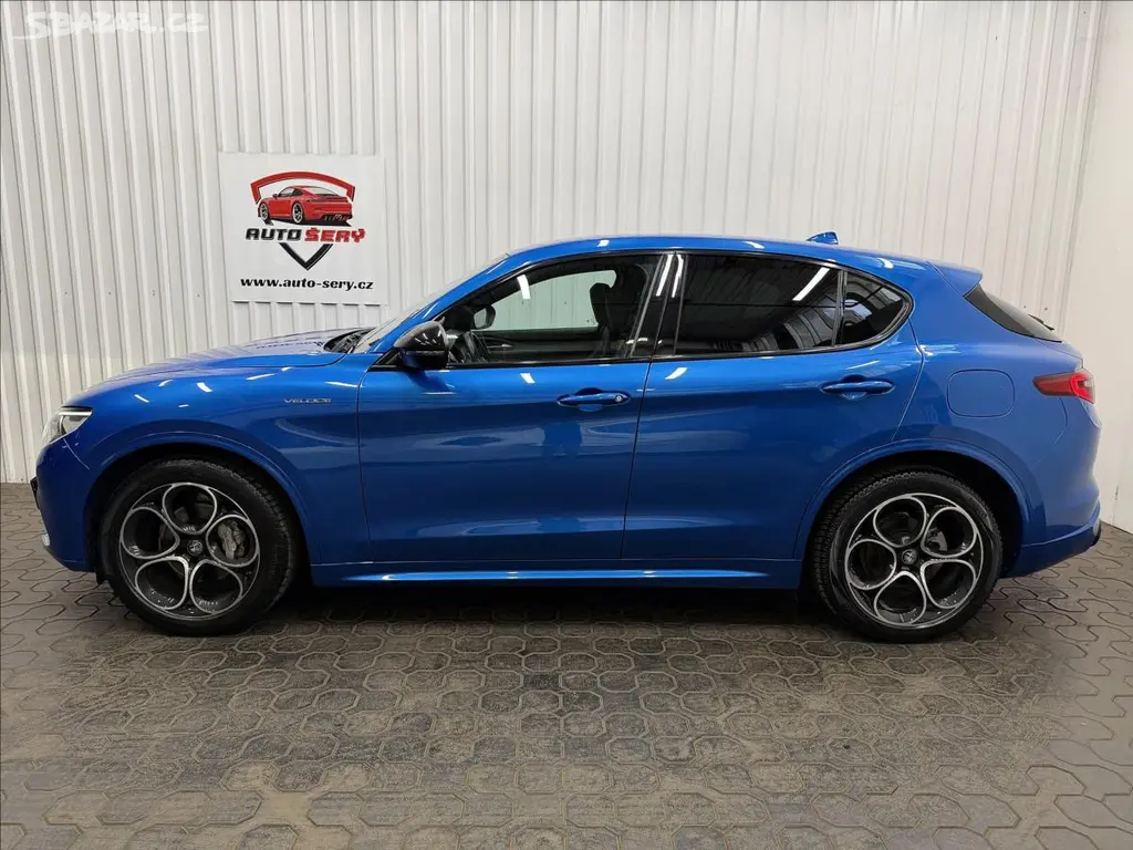 Alfa Romeo Stelvio, VELOCE 154kW Q4 - fotka 4