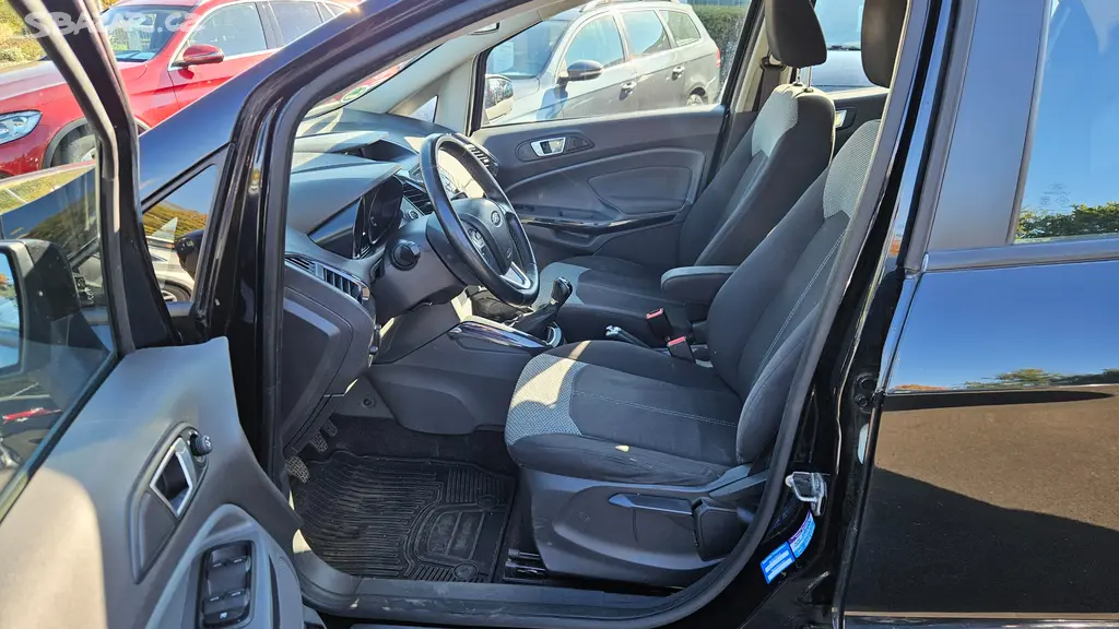 Ford EcoSport 1,0i EcoBoost - fotka 5