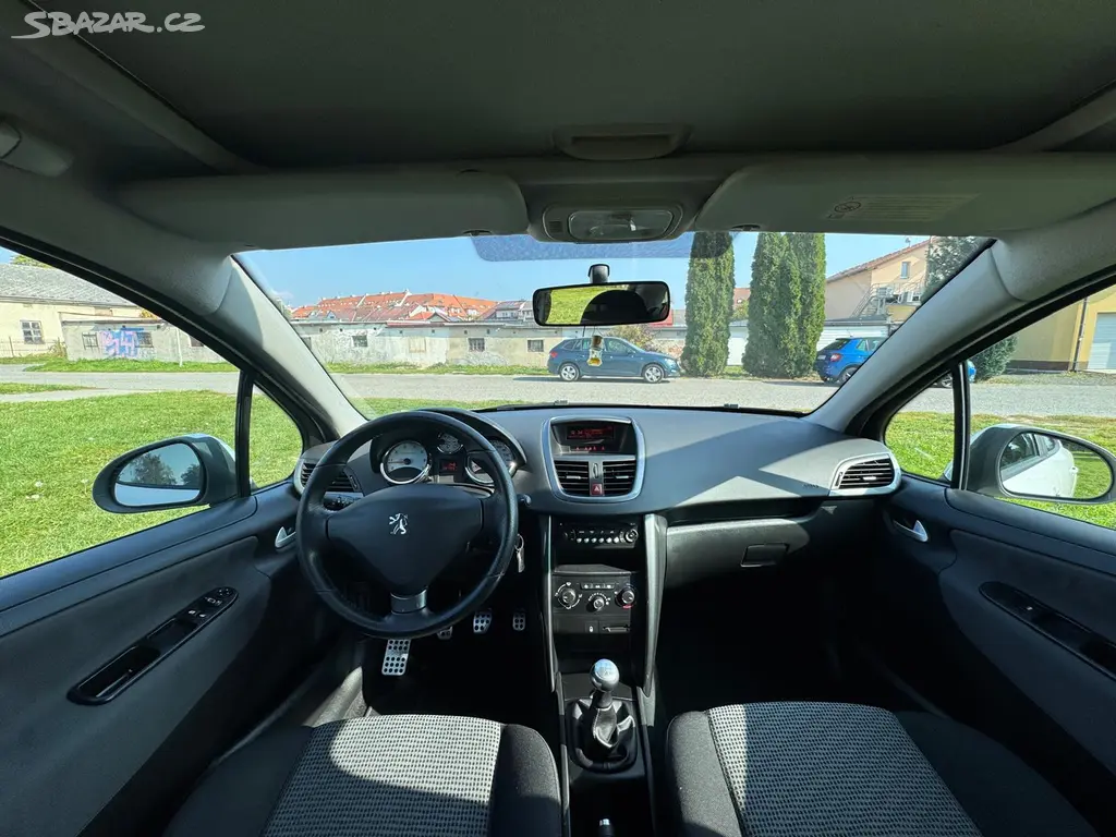 Peugeot 207 - fotka 5