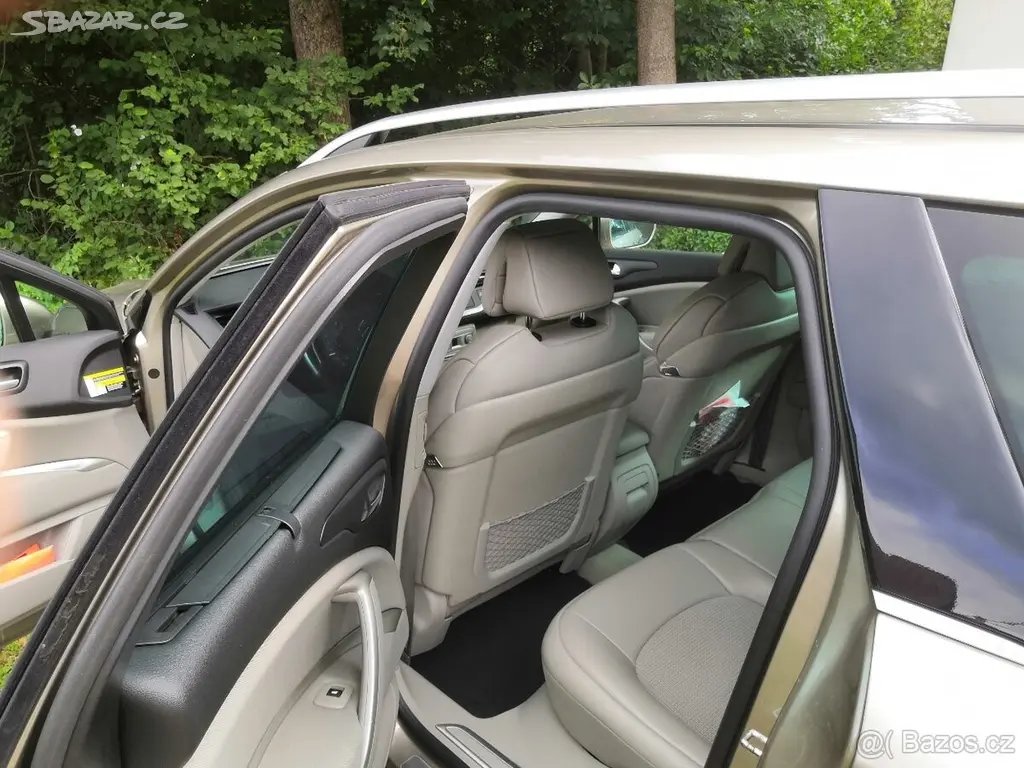 Citroën C5 2,0 HDi 120 kW Exclusive - fotka 4