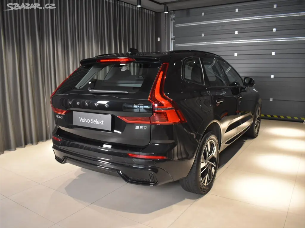 Volvo XC60, 2,0 B5 AWD PLUS Beklíč,BLIS - fotka 4
