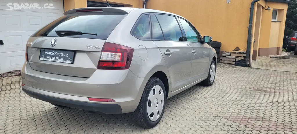 Škoda Rapid 1,0TSi 81kW benzín - fotka 4