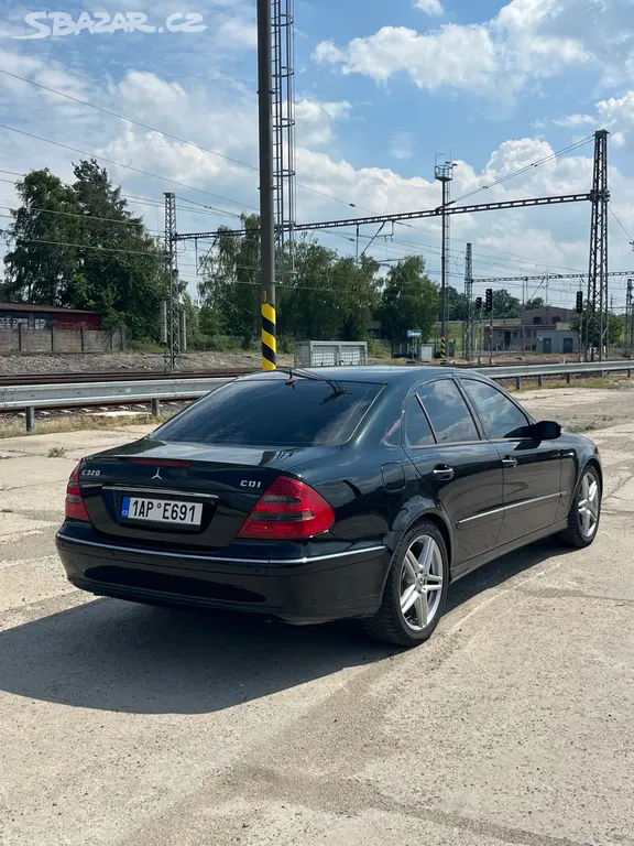 Mercedes W211 - fotka 4