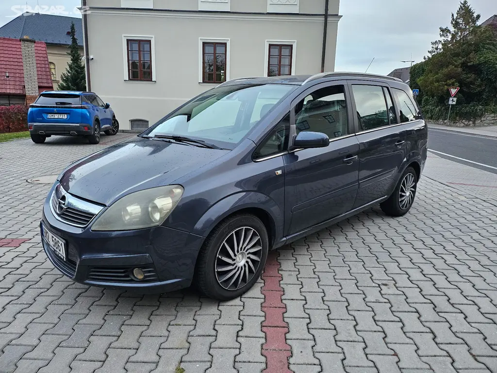 Opel zafira 7mist