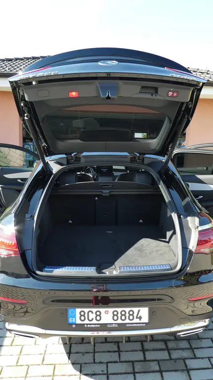 Mercedes-Benz GLC, Coupé najeto 22 411km - fotka 3