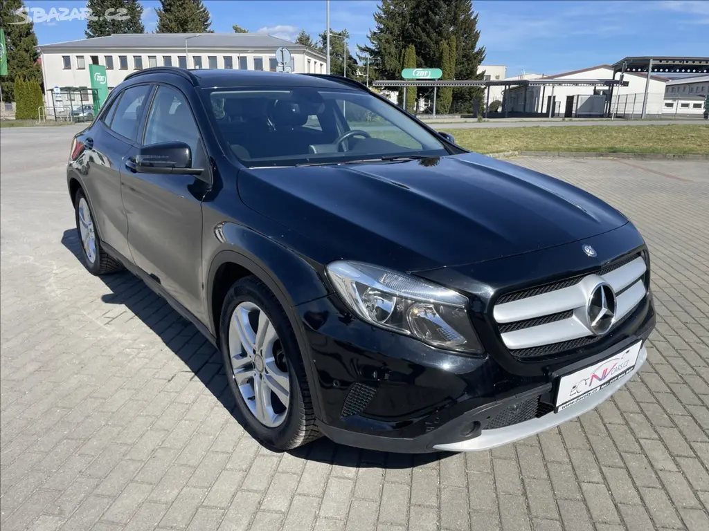 MERCEDES GLA 2,2CDi 100kw Panorama bez koroze 2015 - fotka 6