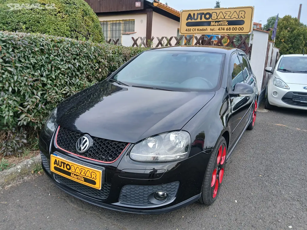 Volkswagen Golf 2.0 GTi 147kW navi