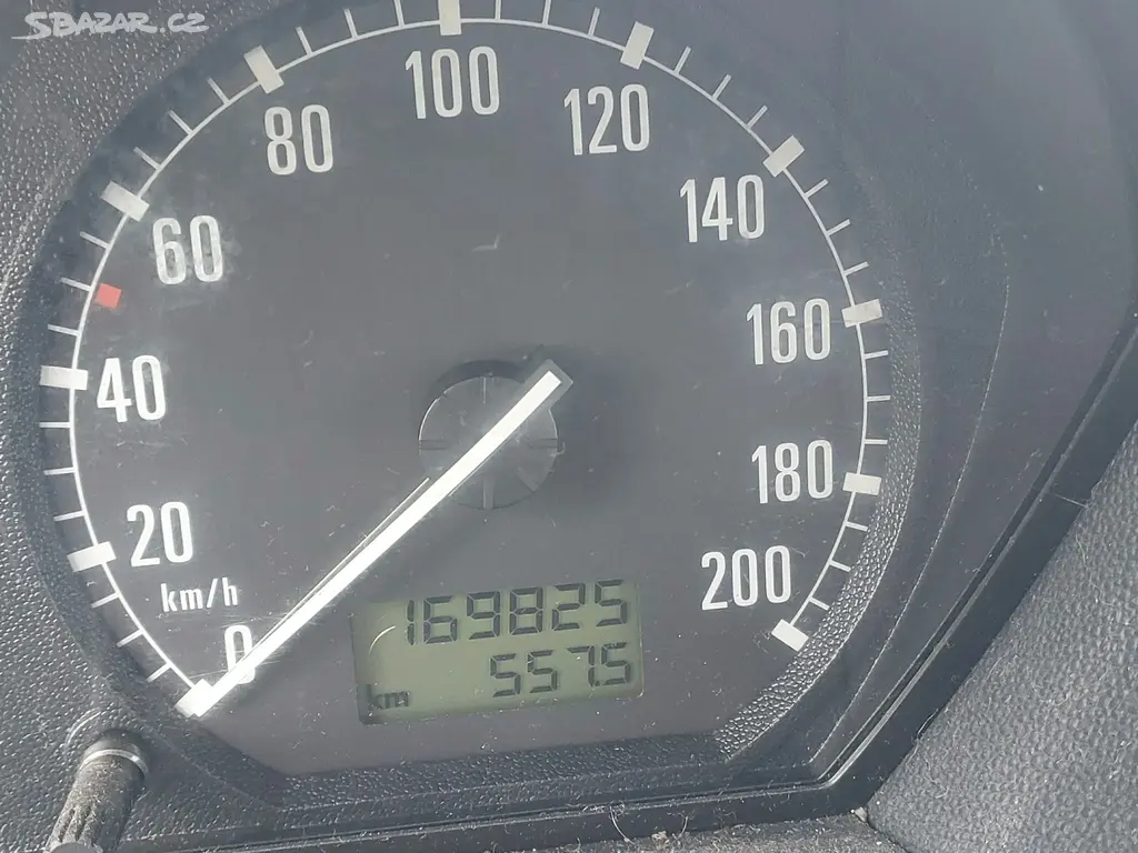 Škoda Fabia 1.4 MPI 44 kW - fotka 4