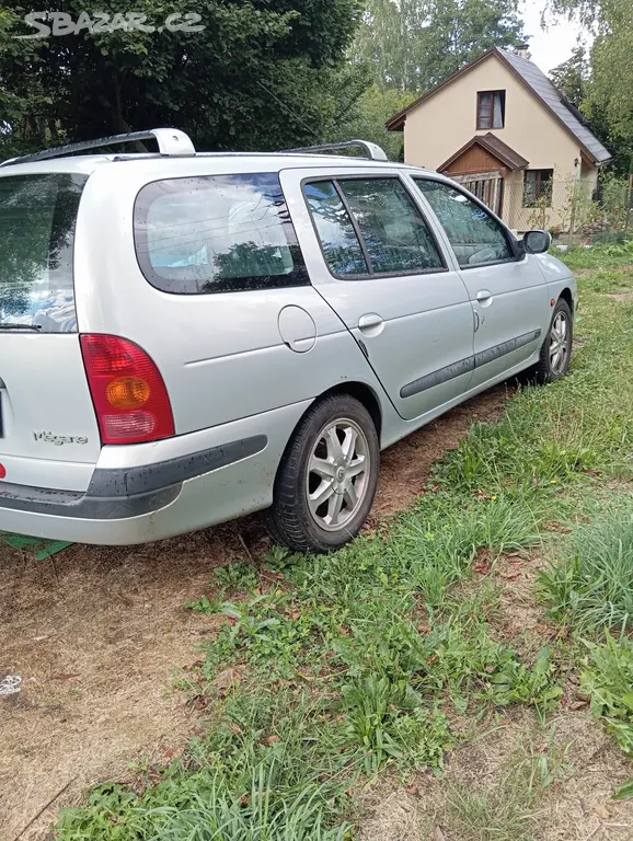 Renault Megane Break - fotka 3