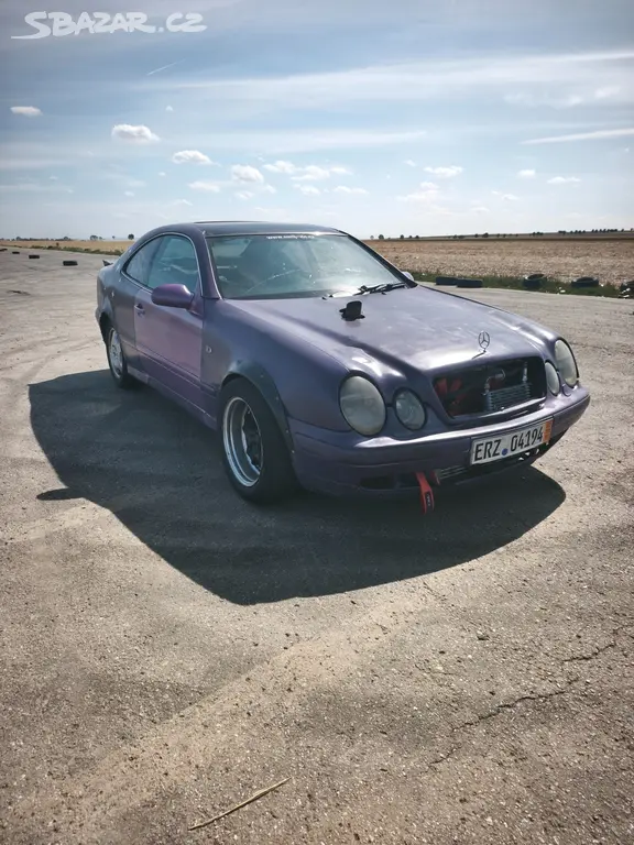 Driftový speciál Mercedes CLK w208 2.3 turbo - fotka 4