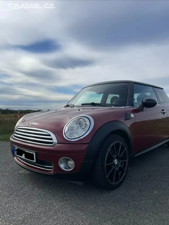Mini Cooper 1.6i (88 kW) | 124 tis. km - fotka 4