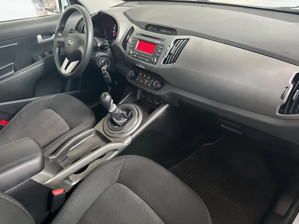 Kia sportage 1,6 GDI - fotka 6