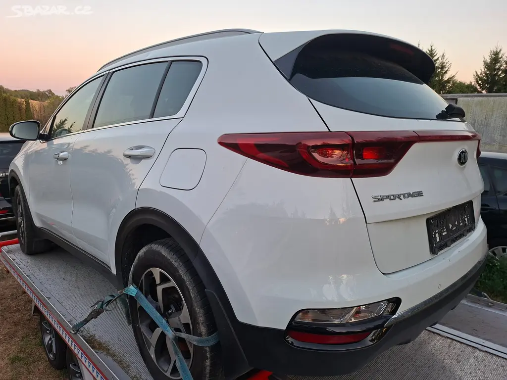 Kia Sportage 1.6 CRdi, 100KW, R.2020. - fotka 3