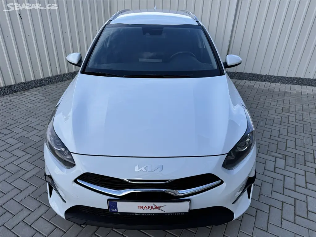 Kia Cee´d, 1,6 CRDi SW FRESH DPH 1.maj ČR - fotka 6
