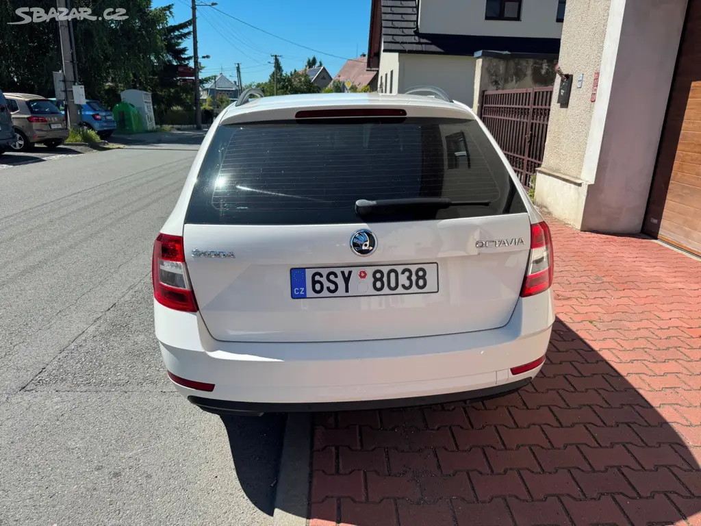 Škoda OCTAVIA III FACELIFT 2.0 TDI 6ST. MANUÁL - fotka 2