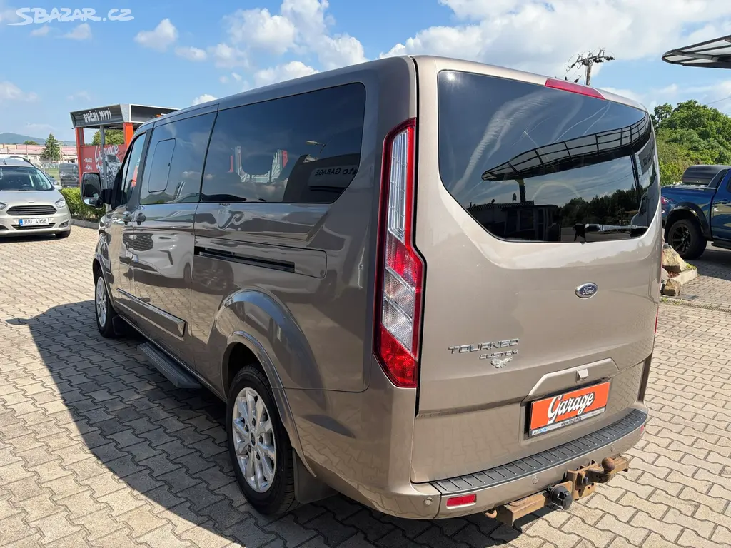 Ford Tourneo Custom 2.0 EcoBlue Titanium - fotka 6