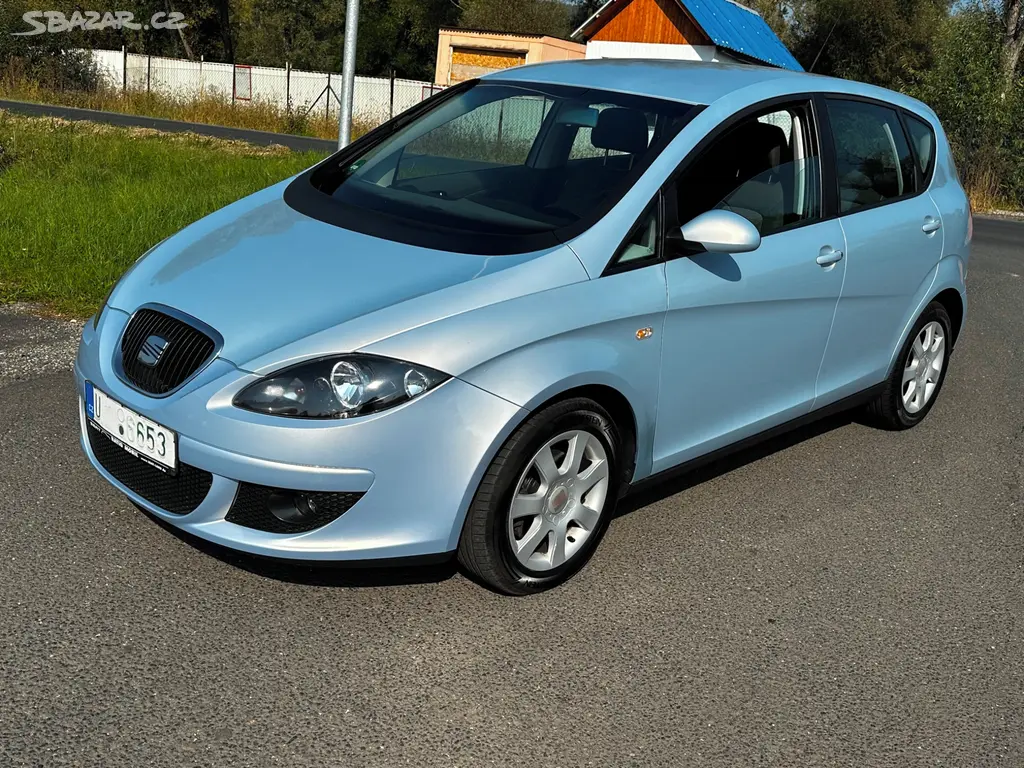 Seat Altea 1.6MPi, r.2006, serviska, 1.maj. stk