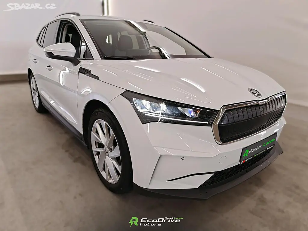 Škoda Enyaq, Kamera | Tažné | Navigace - fotka 2