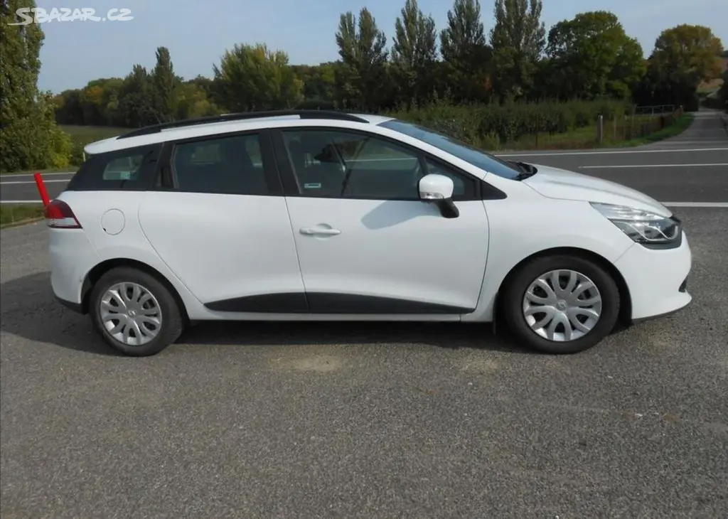 Renault Clio 1,2 54 kW CZ Serviska benzín - fotka 6
