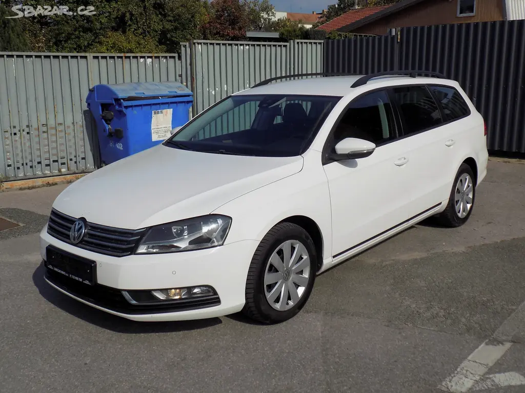 Volkswagen Passat 1.4 TSI 90 KW AUTOKLIMA VÝHŘEV