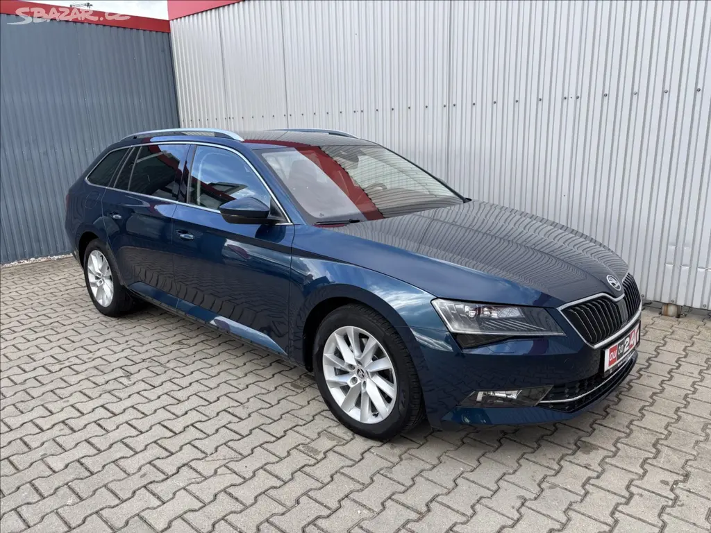 Škoda Superb, III Combi 1.4 TSi Style - fotka 2