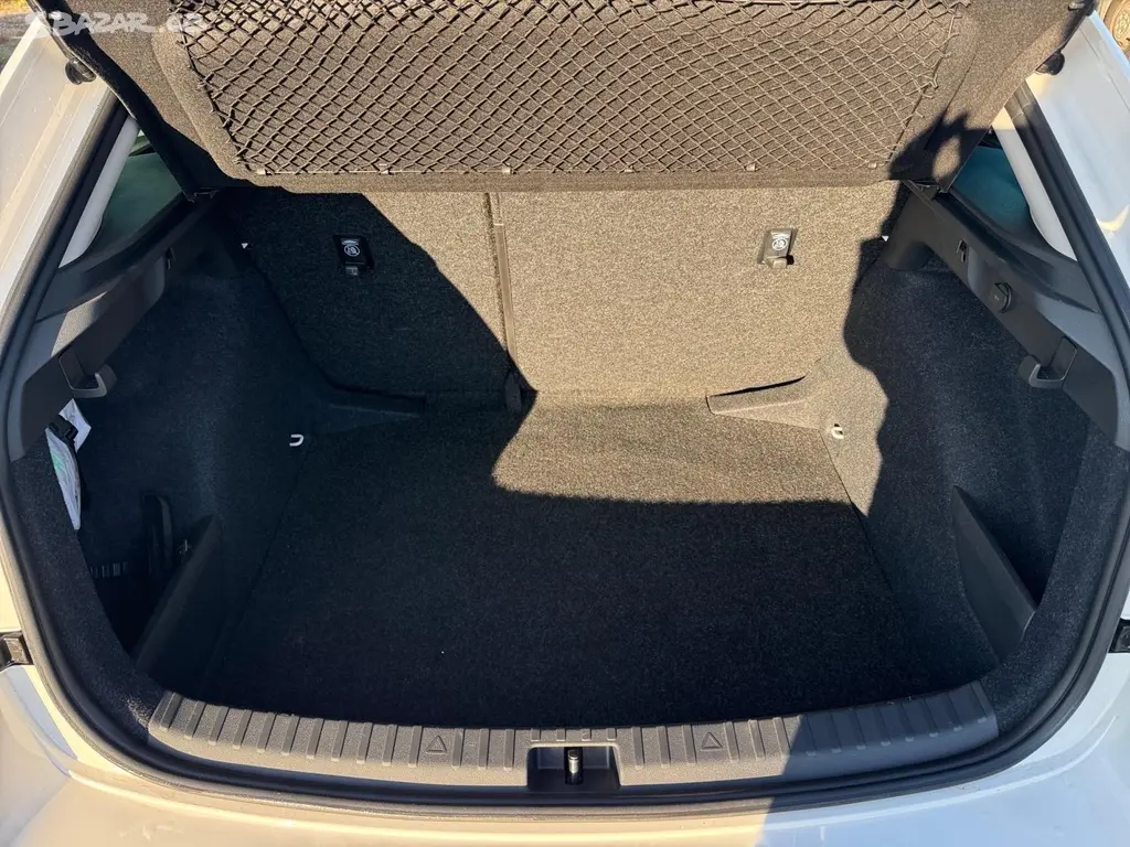 Škoda Scala, TOP SELECTION 1.5TSI 110kW CZ - fotka 6