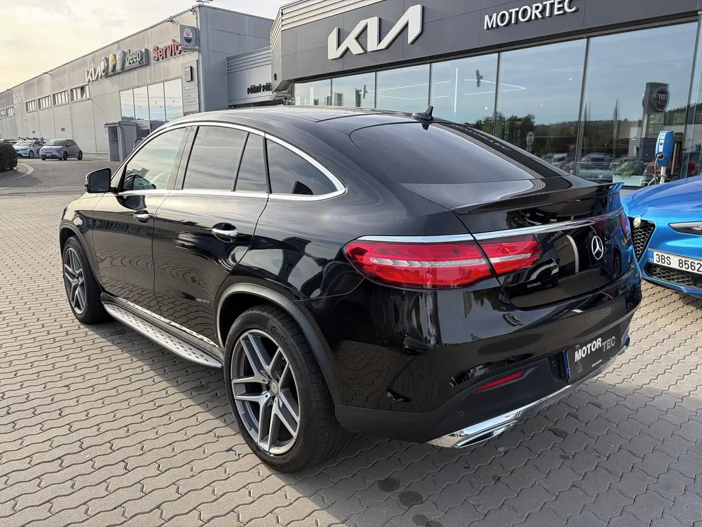 Mercedes-Benz GLE, 350 CDI 4MATIC AT7 - fotka 4