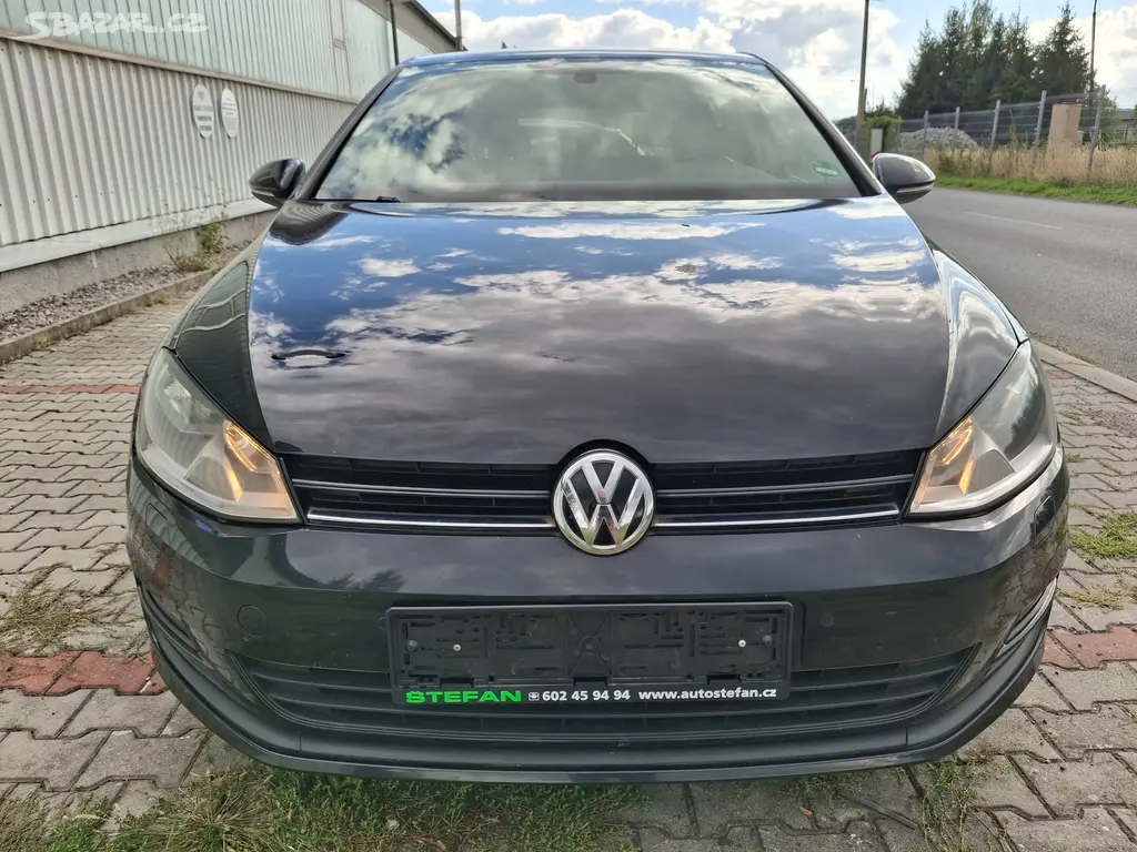 VW GOLF VII. 1.2 TSI - fotka 4