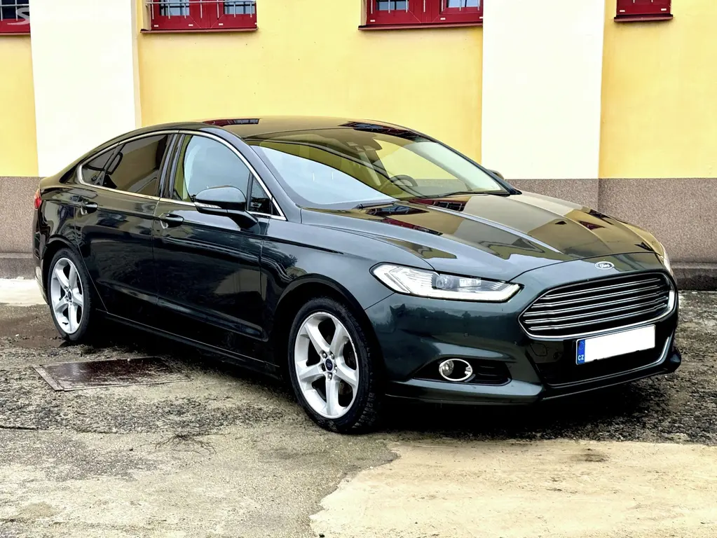 Ford Mondeo 2,0 TDCI 132kW,TITANIUM,TAZNE,SYNC,DPH