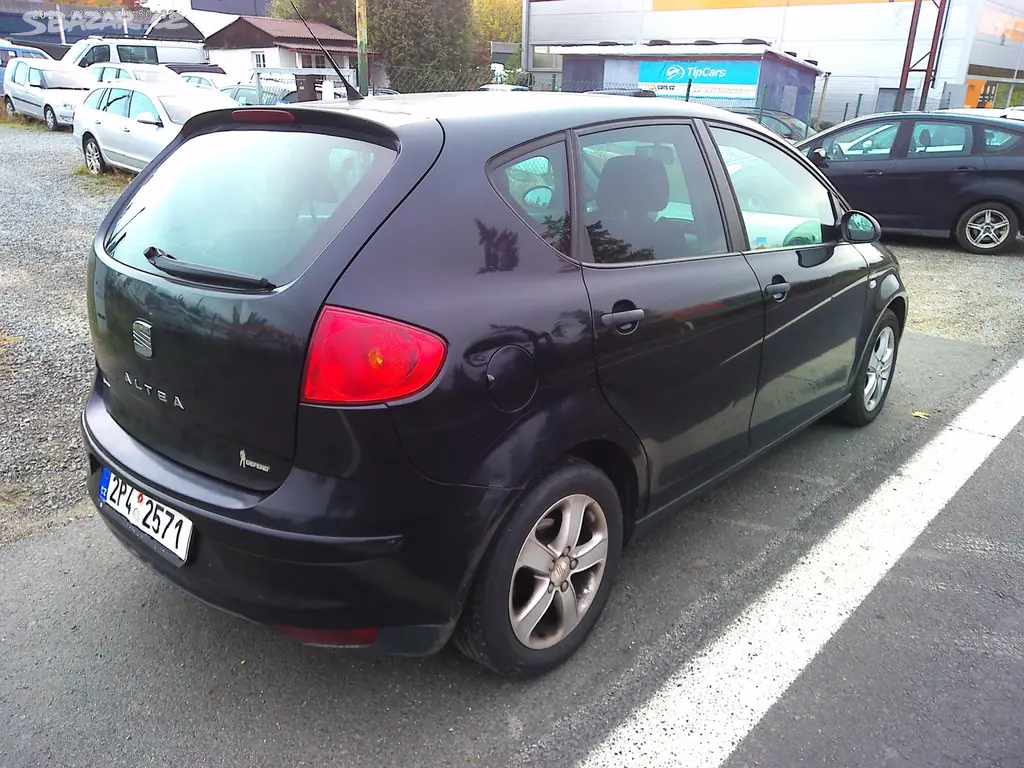 Seat Altea, 1.6 i, 75 kW, klima, nová STK - fotka 5