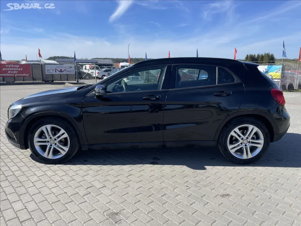 MERCEDES GLA 2,2CDi 100kw Panorama bez koroze 2015 - fotka 2