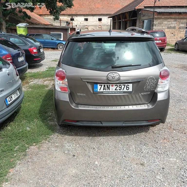 Toyota Verso 1.8