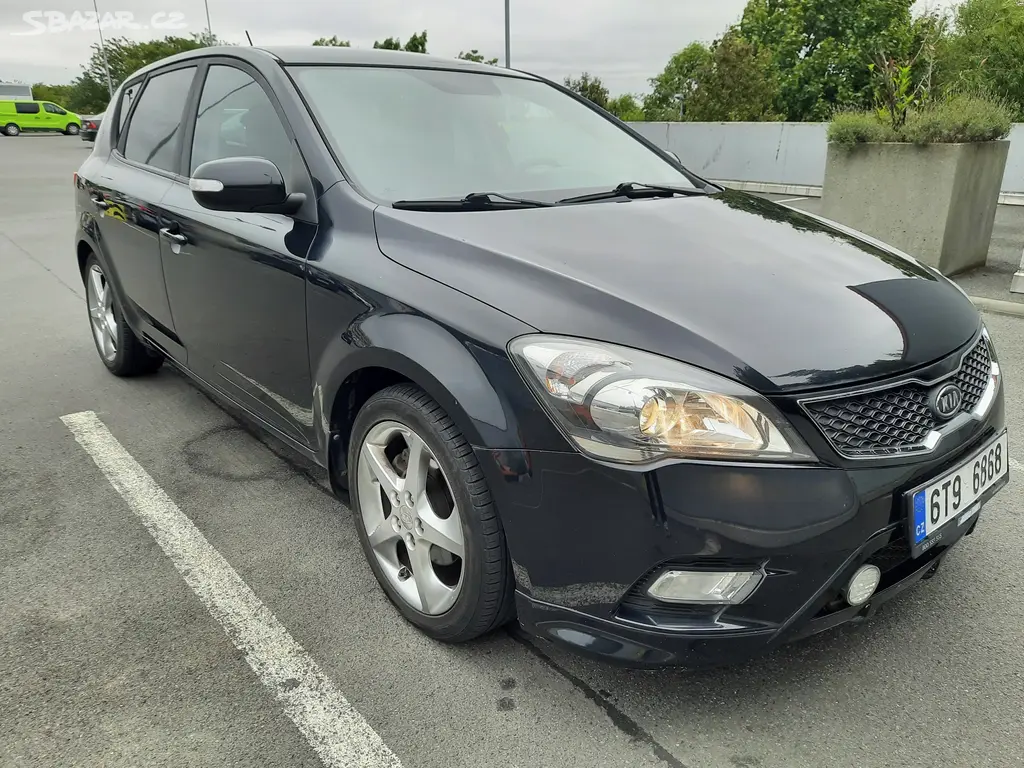 Kia Ceed 1.6 d, 2010 - fotka 2