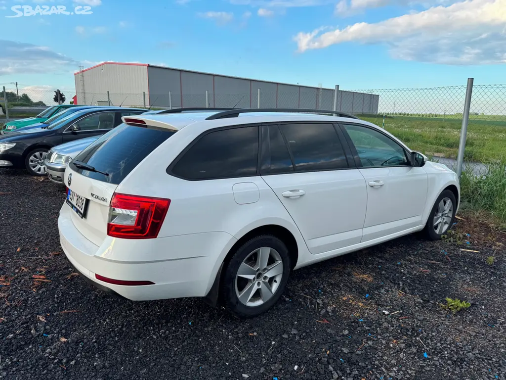 Škoda OCTAVIA III FACELIFT 2.0 TDI 6ST. MANUÁL - fotka 3