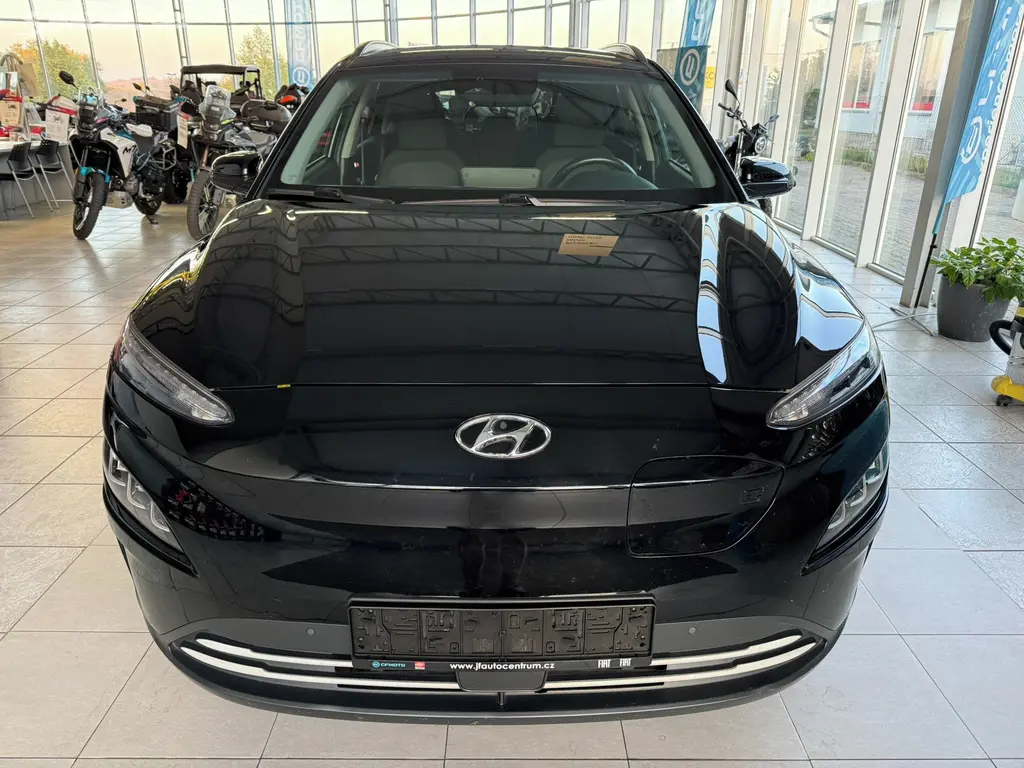 Hyundai Kona, EV100 kW/42 kWh 100%SOH - fotka 2