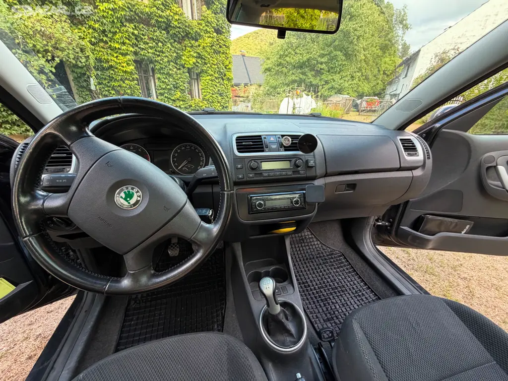 Škoda Roomster 1.4 16V 63 kW LPG, 124 500 km - fotka 6