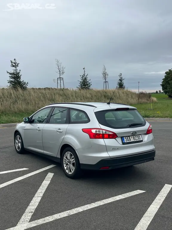 Ford Focus - fotka 4