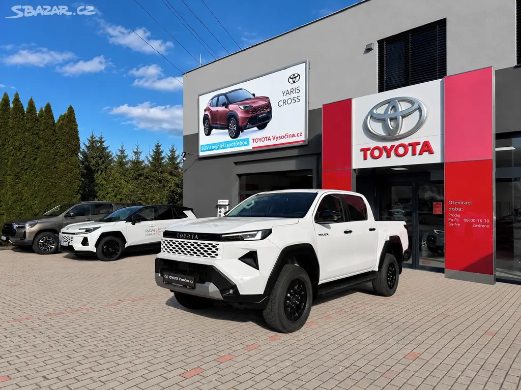 Toyota Hilux, 2,8D 4x4 6AT Active HYB